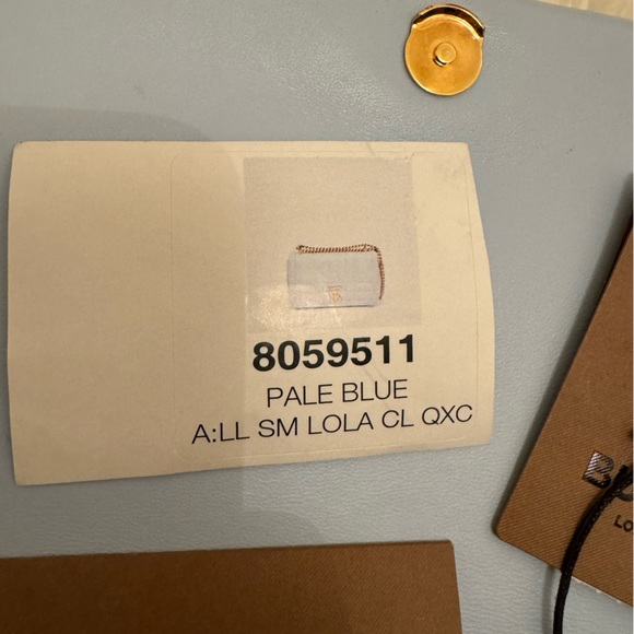 Burberry purse - Picture 4 of 6